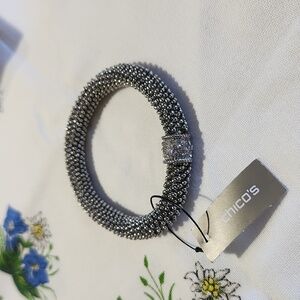 NWT chico's bracelet.